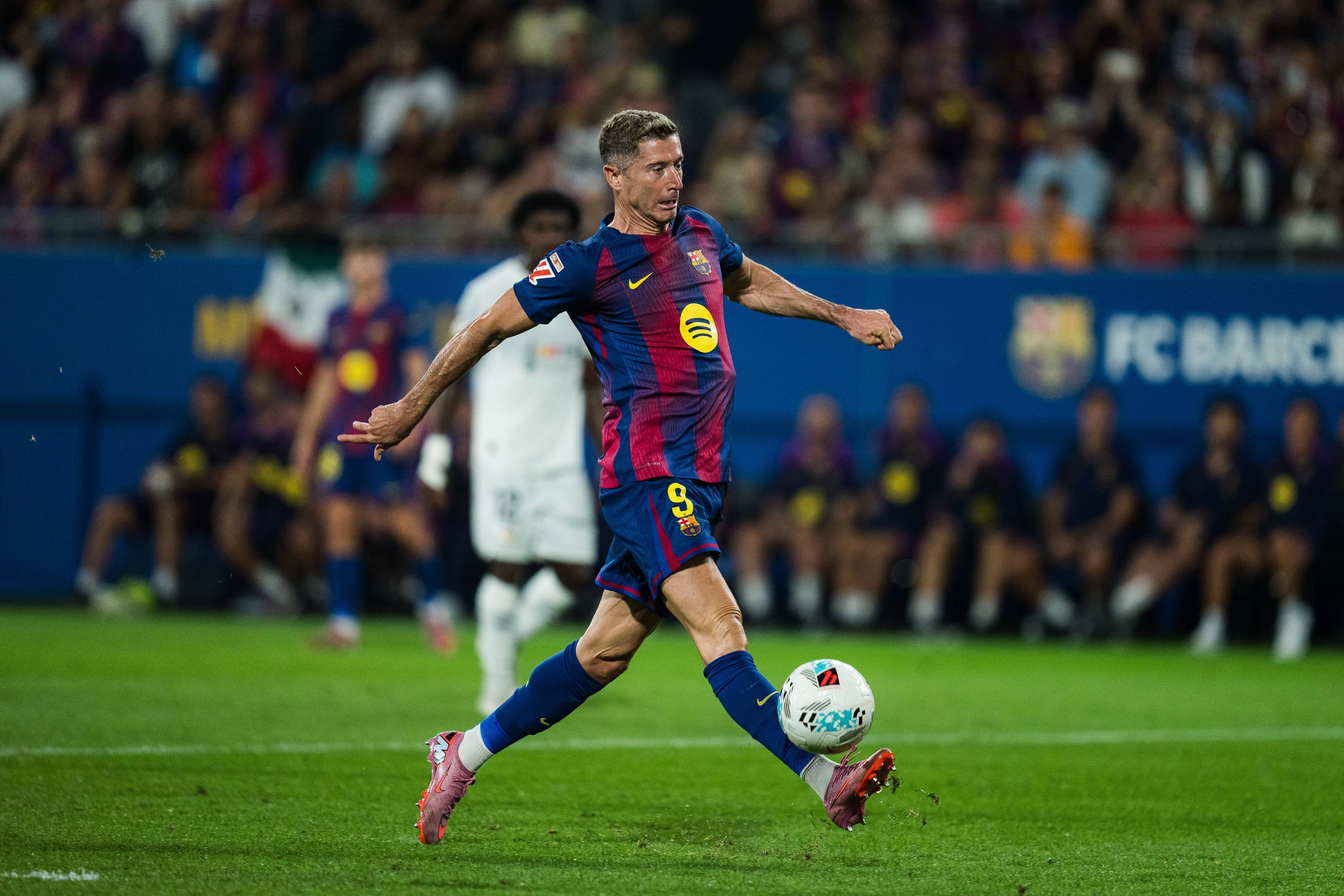 巴伦西亚中场托雷斯因伤将休战两个月的简单介绍 巴伦西亚中场托雷斯因伤将休战两个月的简单介绍