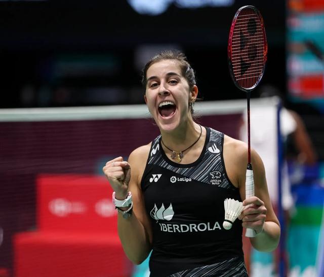 关于英格兰羽毛球队鏖战泰国羽毛球队,辛杜高光表现的信息 关于英格兰羽毛球队鏖战泰国羽毛球队,辛杜高光表现的信息