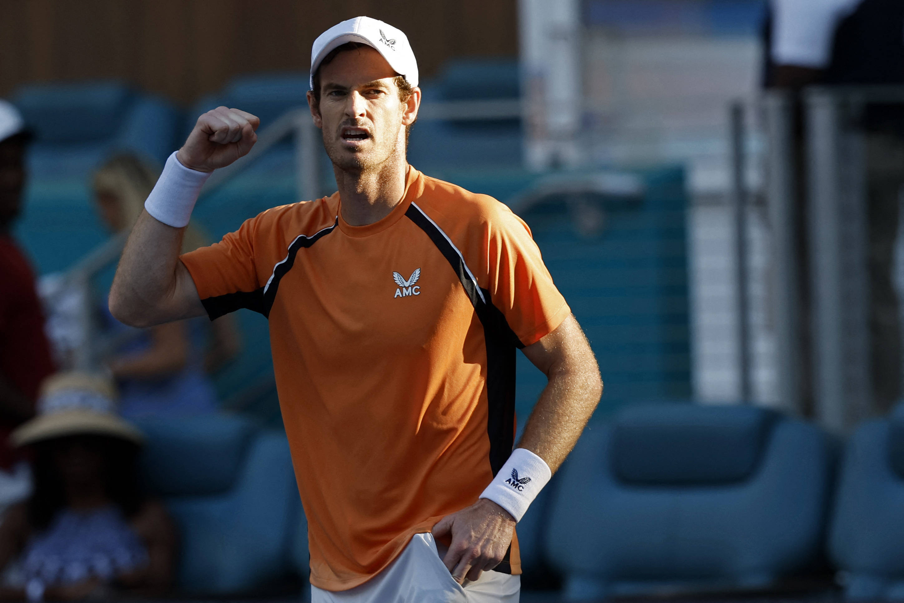 世界网球队血洗英国网球队,穆雷高光表现的简单介绍 世界网球队血洗英国网球队,穆雷高光表现的简单介绍