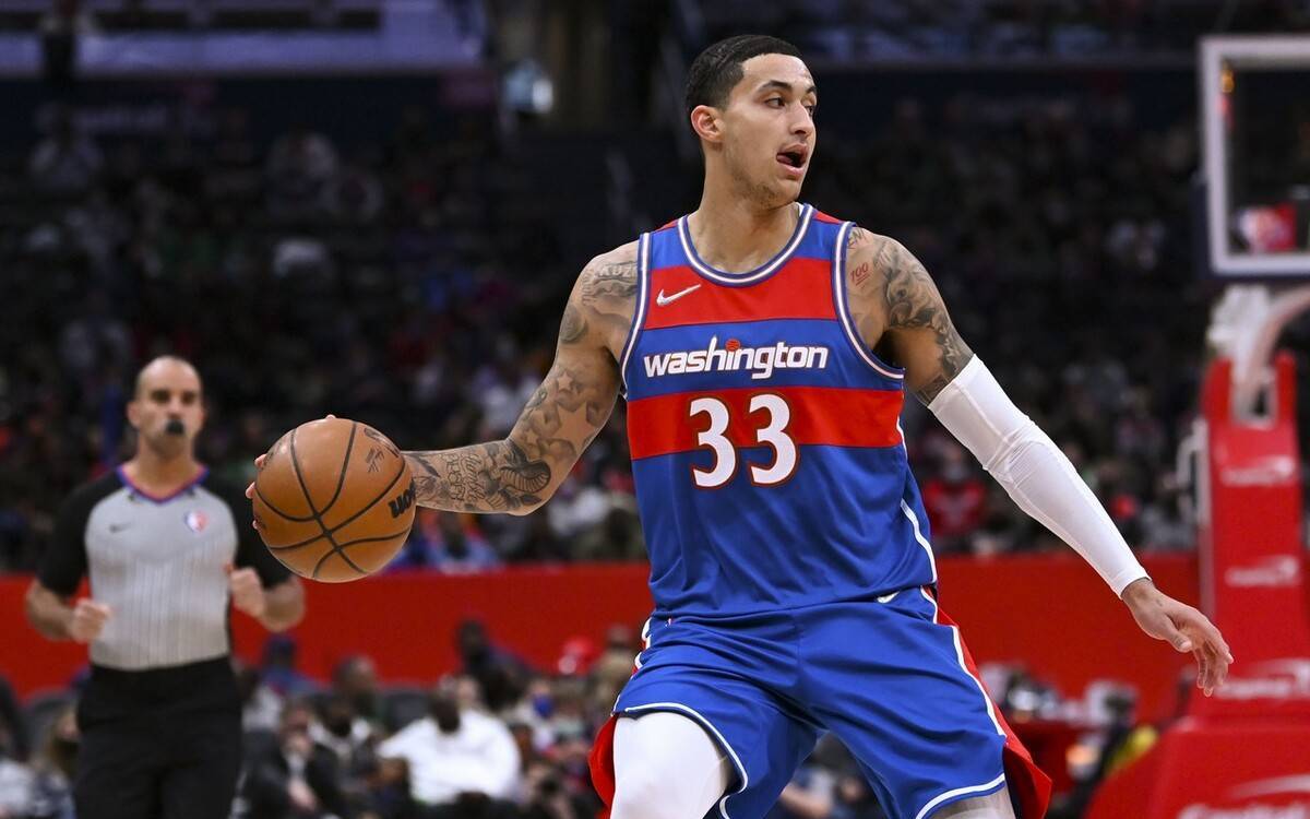 开云体育中国-关于湖人B队翻盘菲律宾男篮，凯尔·库兹马惊艳世界的信息