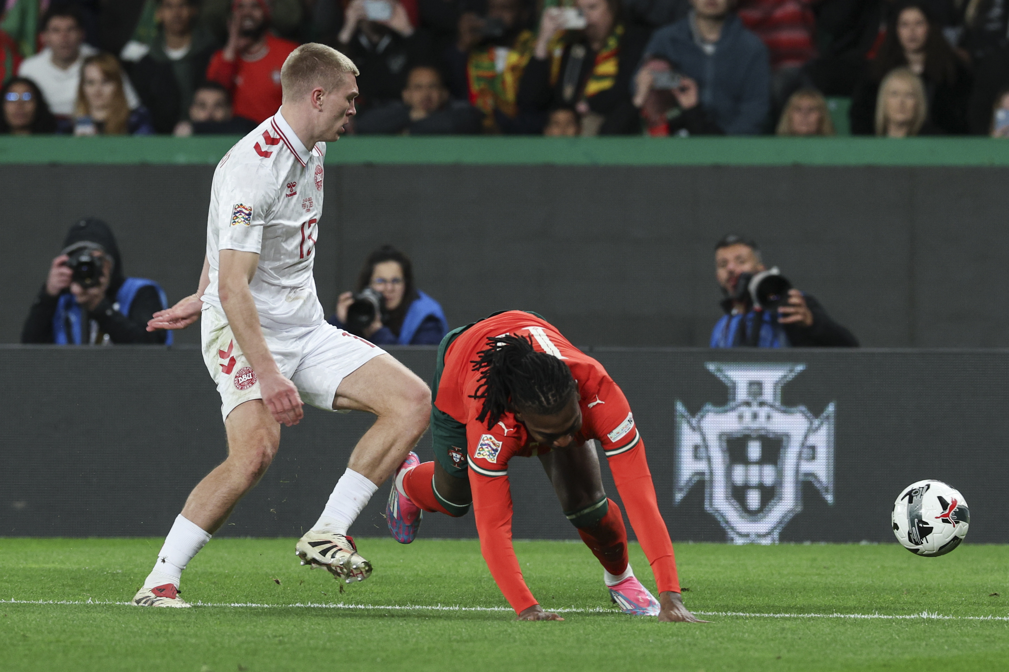 关于欧国联比赛晋级赛圆满结束,四强已定?的信息 关于欧国联比赛晋级赛圆满结束,四强已定?的信息