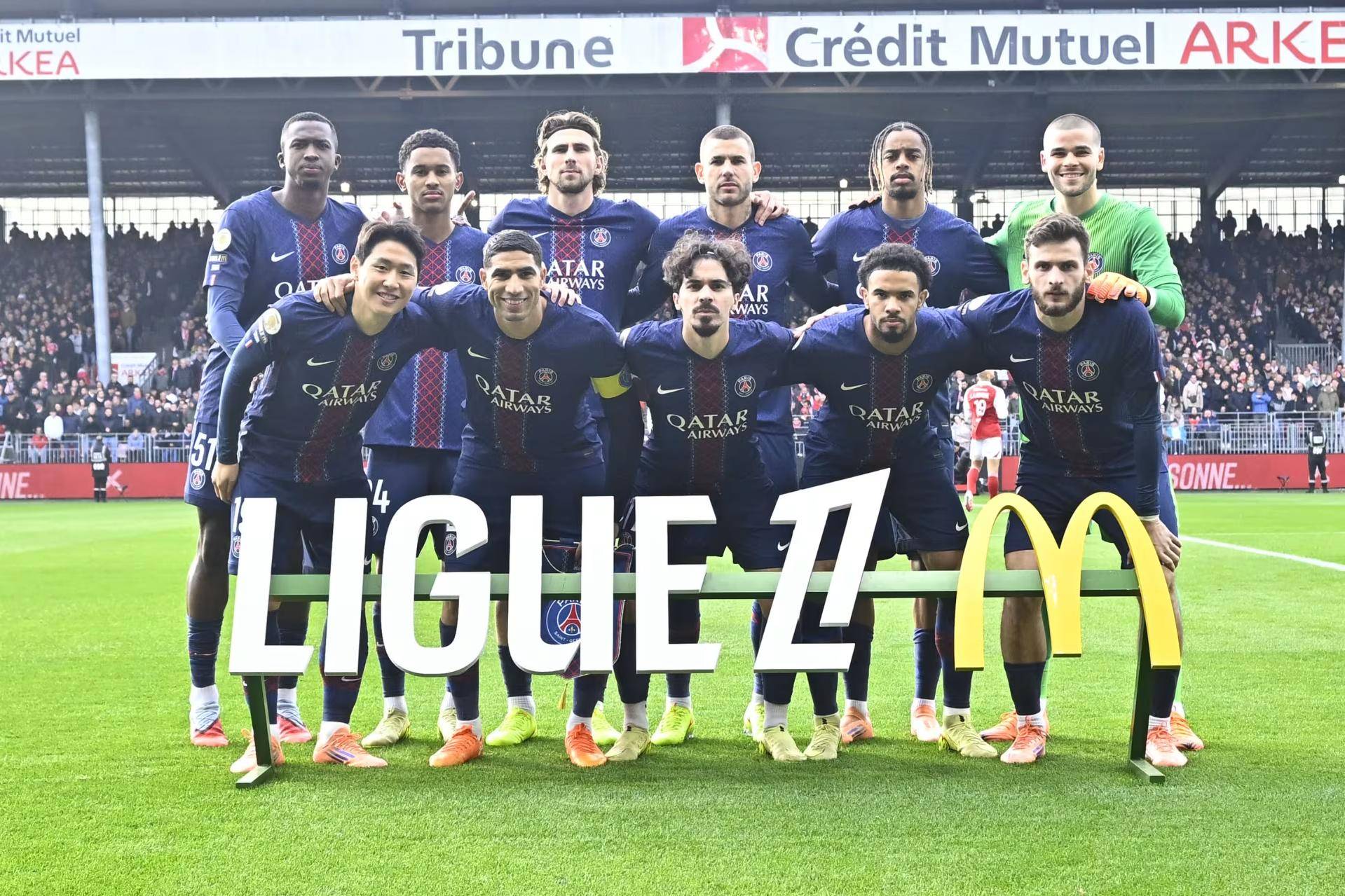 开云体育官网-巴黎圣日耳曼不敌里昂，遭遇关键失利的简单介绍