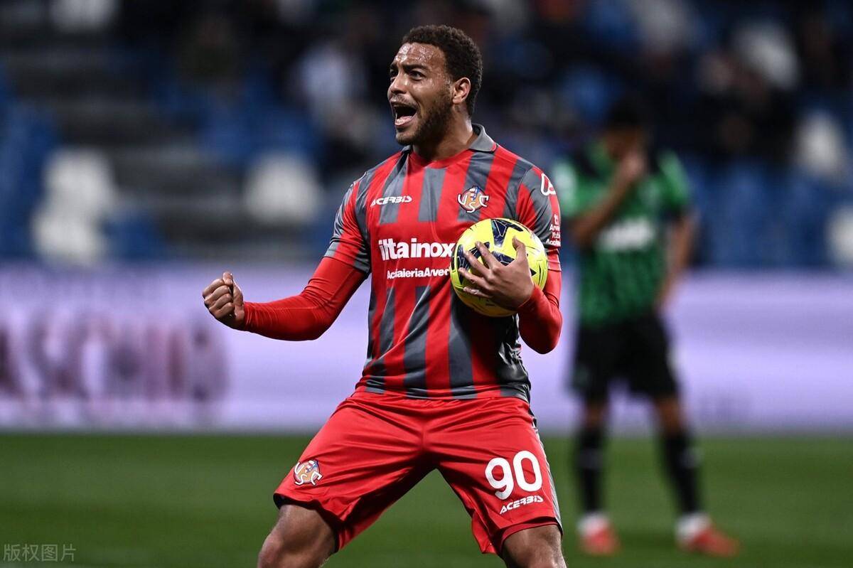 萨索洛客场大败,保级希望渺茫的简单介绍 萨索洛客场大败,保级希望渺茫的简单介绍