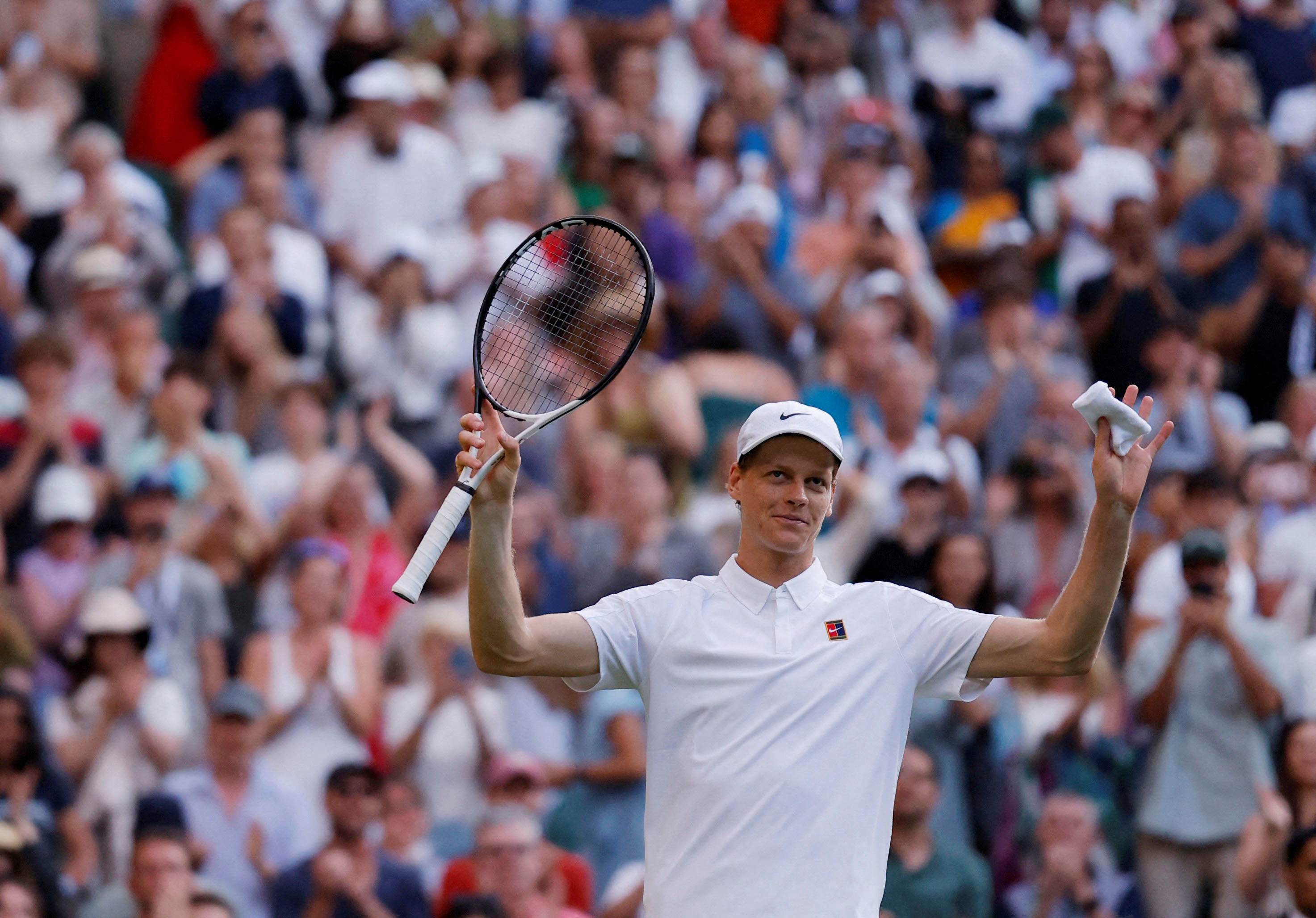 开云体育官方网站-包含温网轻取美网，辛纳刷新纪录的词条