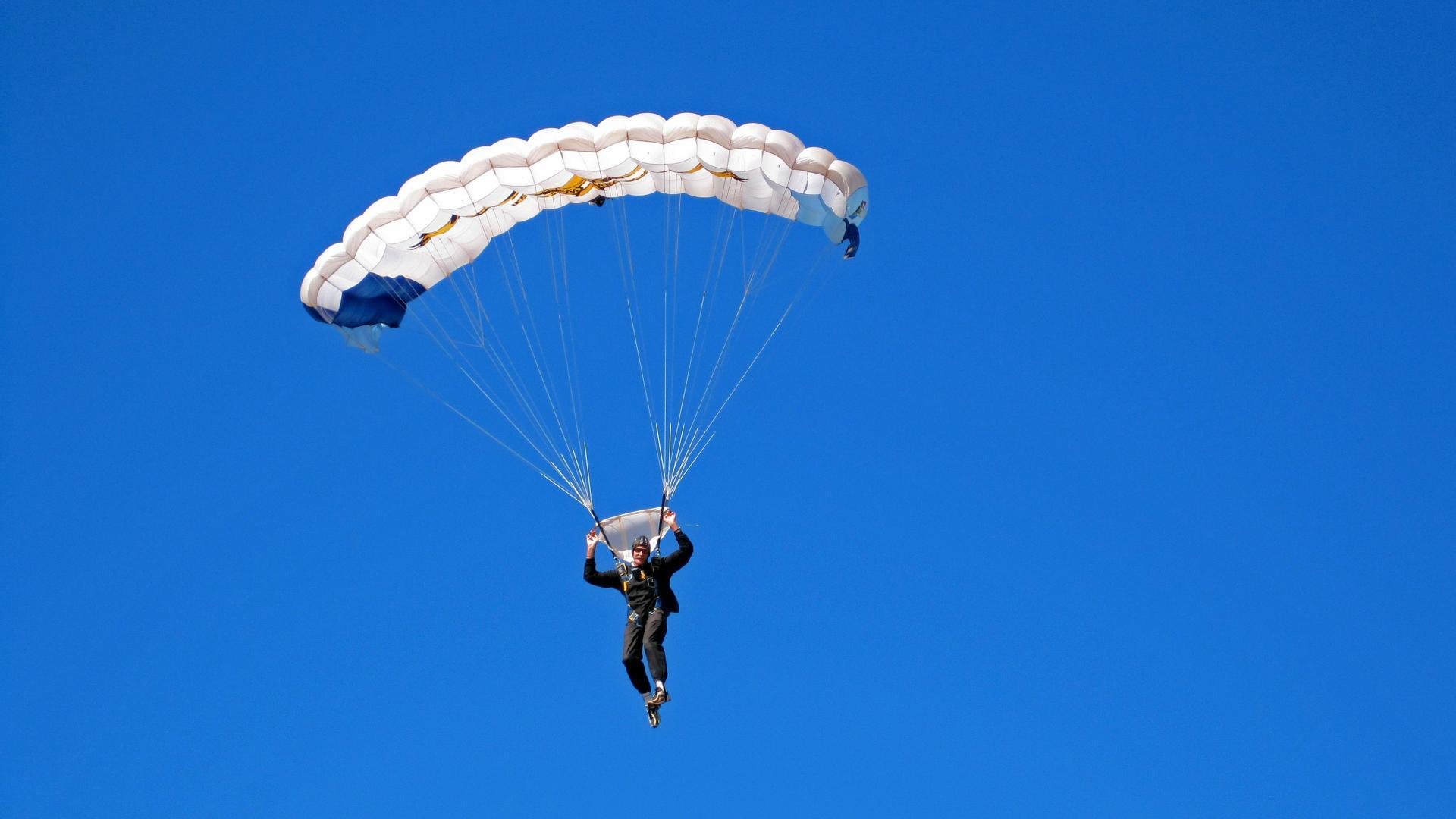 姆巴佩爆发引领新时代，巴拉圭斩落塞内加尔揭示足球版图变迁